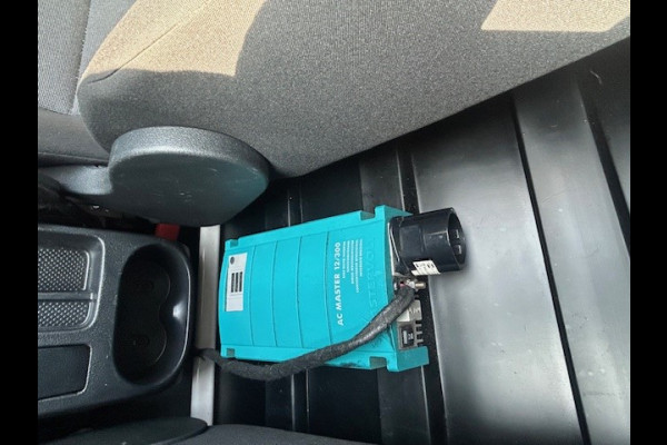 Volkswagen Caddy 1.4 TGI L2H1 EcoFuel Maxi Comfortline AIRCO I MULTIMEDIA I CRUISE CONTROL I 1e EIGENAAR I COMPLETE ONDERHOUDSHISTORIE 220 VOLT IS TALLATIE MET INVERTER