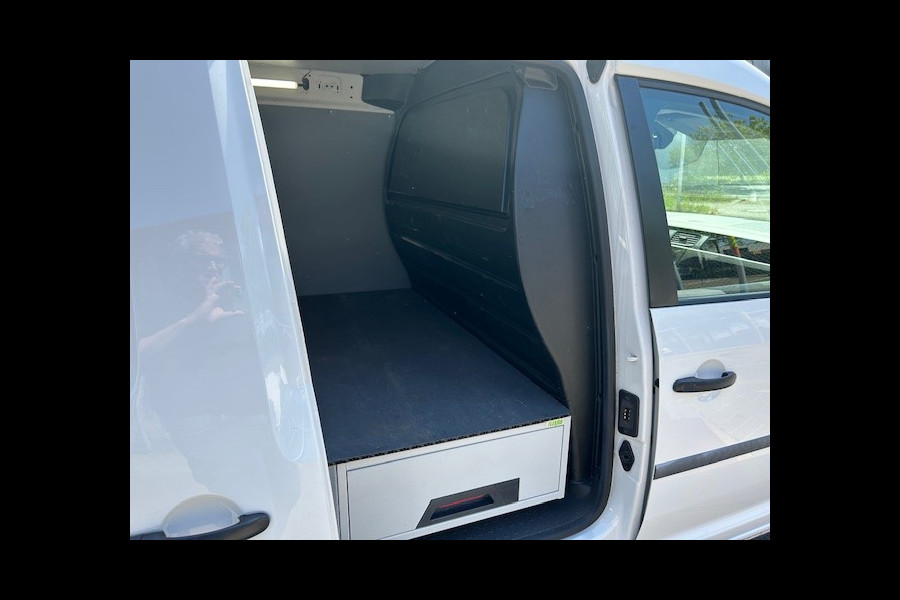 Volkswagen Caddy 1.4 TGI L2H1 EcoFuel Maxi Comfortline AIRCO I MULTIMEDIA I CRUISE CONTROL I 1e EIGENAAR I COMPLETE ONDERHOUDSHISTORIE 220 VOLT IS TALLATIE MET INVERTER