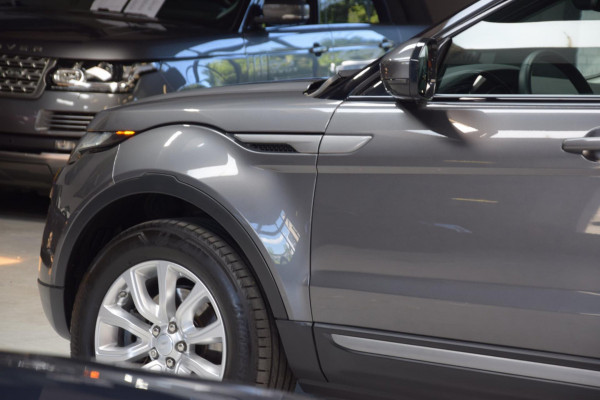 Land Rover Range Rover Evoque 2.0 Si4 SE Aut.|Panoramadak|Stuurverwarming|Leder|