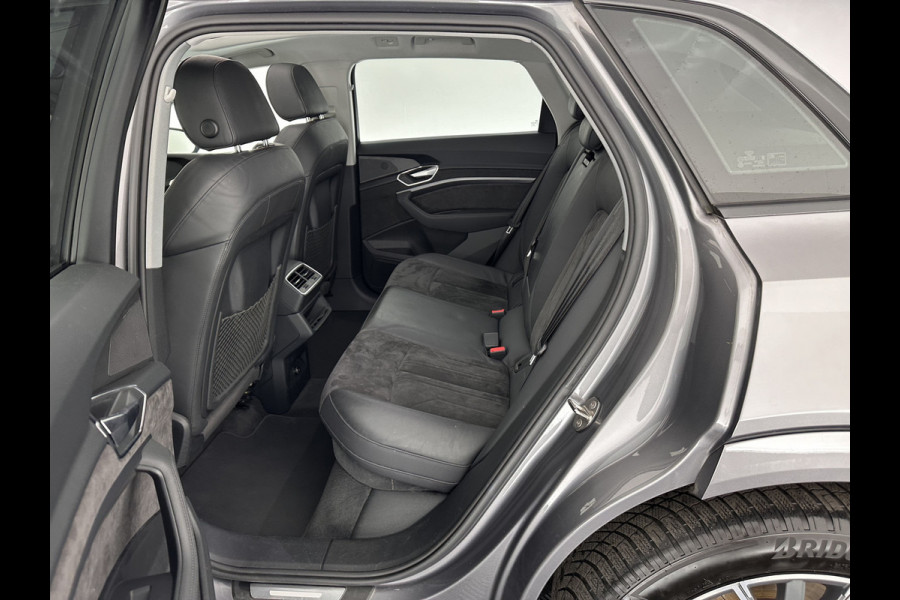 Audi e-tron 50 quattro Business edition Plus 71 kWh [ 3-Fase ] (INCL.BTW) *PANO | LEATHER-ALCANTARA | FULL-LED | MEMORY-PACK | DIGI-COCKPIT | CAMERA | DAB+ | KEYLESS | NAVI-FULLMAP | SPORT-SEATS*
