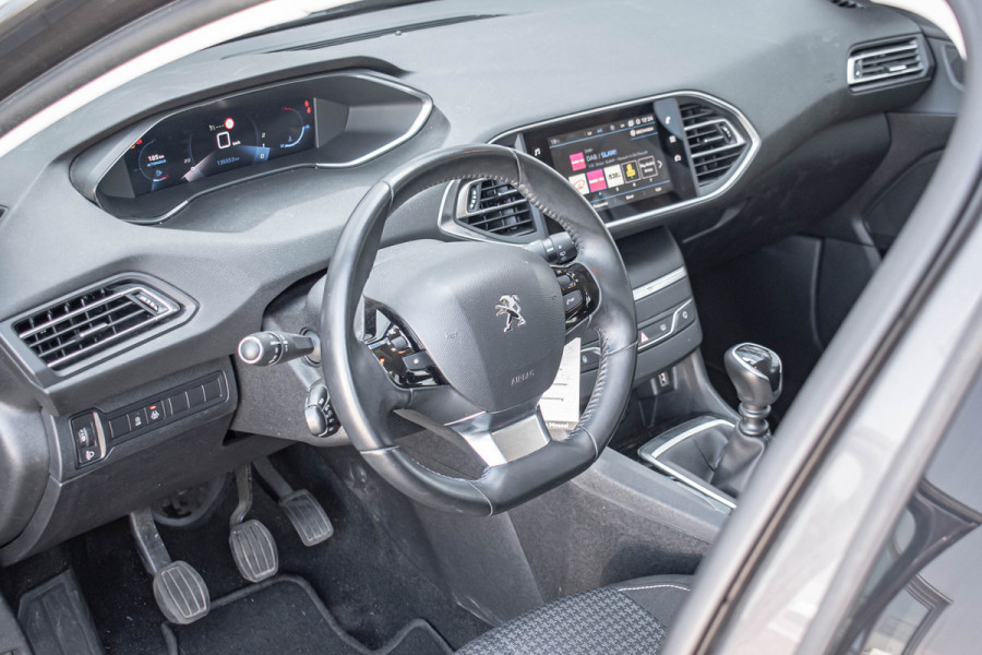 Peugeot 308 SW 1.2 PureTech Blue Lease Active