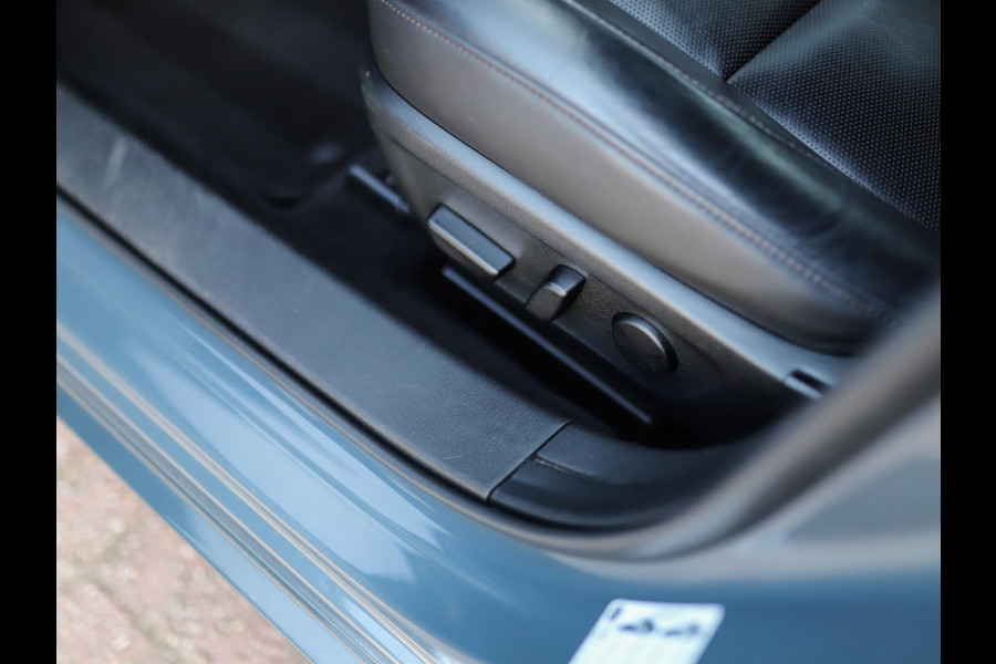 Mazda 3 2.0 e-SkyActiv-G M Hybrid 122 Comfort Bose | Camera | Memory | Trekhaak | ACC | Stoel/Stuurverw.