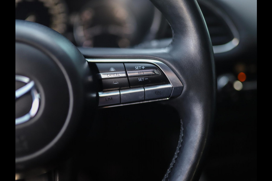 Mazda 3 2.0 e-SkyActiv-G M Hybrid 122 Comfort Bose | Camera | Memory | Trekhaak | ACC | Stoel/Stuurverw.