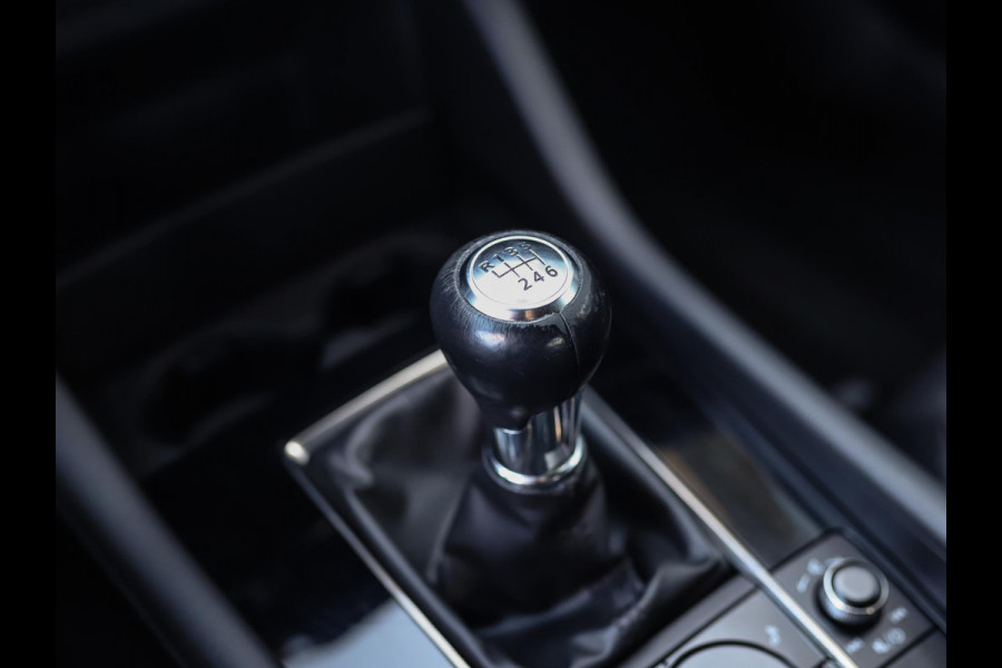 Mazda 3 2.0 e-SkyActiv-G M Hybrid 122 Comfort Bose | Camera | Memory | Trekhaak | ACC | Stoel/Stuurverw.