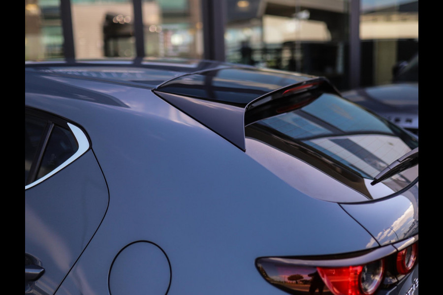 Mazda 3 2.0 e-SkyActiv-G M Hybrid 122 Comfort Bose | Camera | Memory | Trekhaak | ACC | Stoel/Stuurverw.