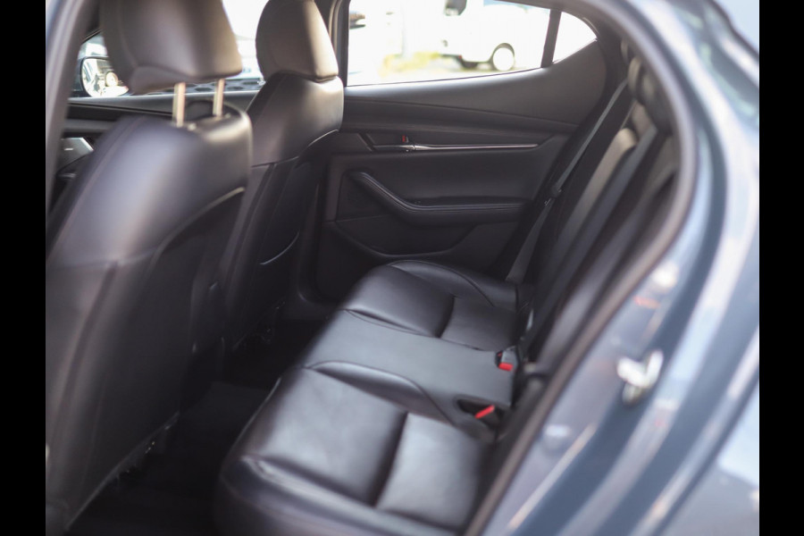 Mazda 3 2.0 e-SkyActiv-G M Hybrid 122 Comfort Bose | Camera | Memory | Trekhaak | ACC | Stoel/Stuurverw.