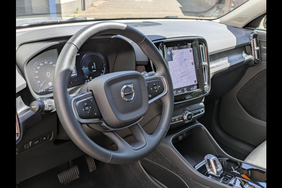 Volvo XC40 1.5 T5 Plug-in Hybrid Ultimate Dark|Panodak|Pilot-Assist|Harman/Kardon|Memory|360-Camera
