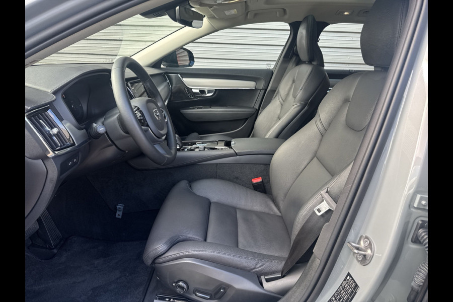 Volvo V90 2.0 T6 Plug-in hybrid AWD Ultra Dark / Head-Up / Schuif/kanteldak / Trekhaak / Blis / 360 Camera /