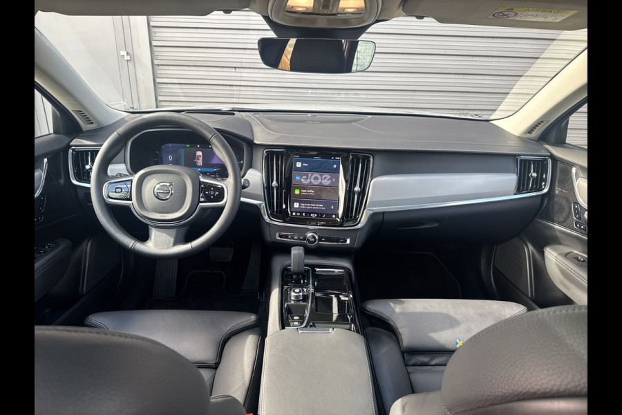 Volvo V90 2.0 T6 Plug-in hybrid AWD Ultra Dark / Head-Up / Schuif/kanteldak / Trekhaak / Blis / 360 Camera /