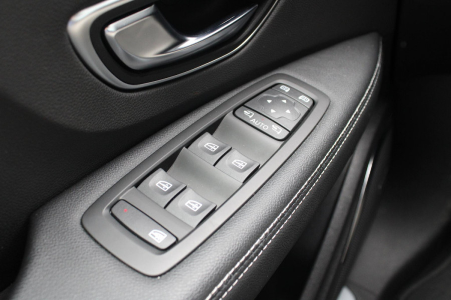 Renault Grand Scénic 1.3 TCe Bose Automaat | BOSE | 5 Pers | Trekhaak | AGR-Stoelen | Climate Control | Cruise Control |