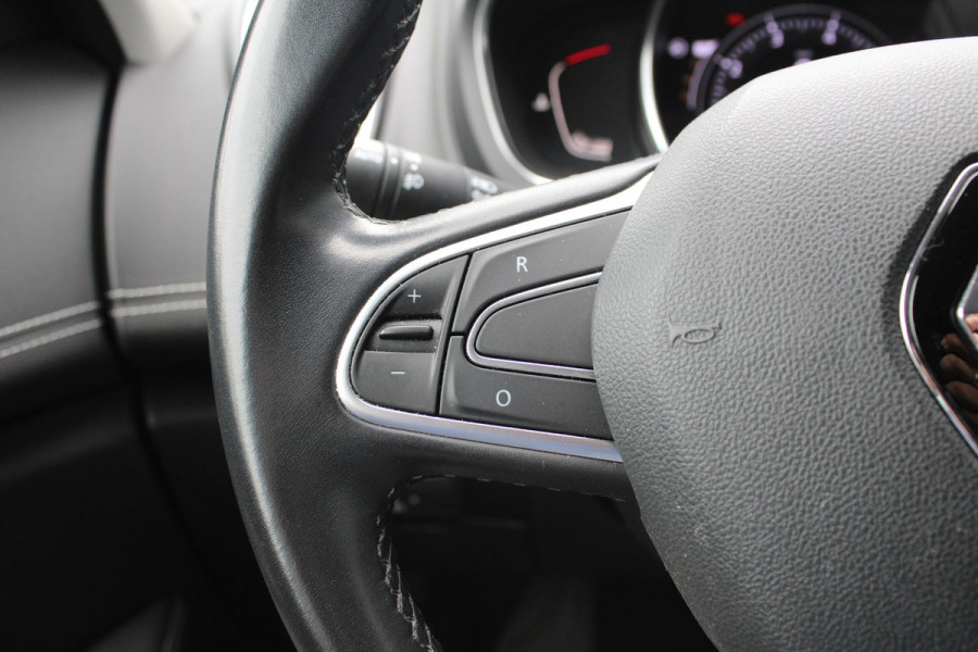 Renault Grand Scénic 1.3 TCe Bose Automaat | BOSE | 5 Pers | Trekhaak | AGR-Stoelen | Climate Control | Cruise Control |