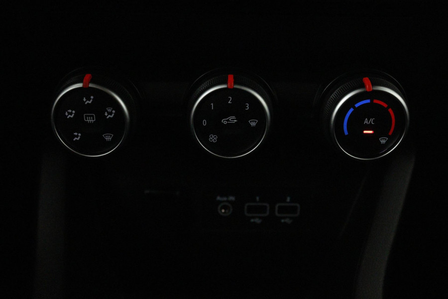 Renault Clio 1.0 TCe Zen (LANE-ASSIST, CRUISE CONTROL, BLUETOOTH, NAVIGATIE, NL-AUTO, GOED ONDERHOUDEN)