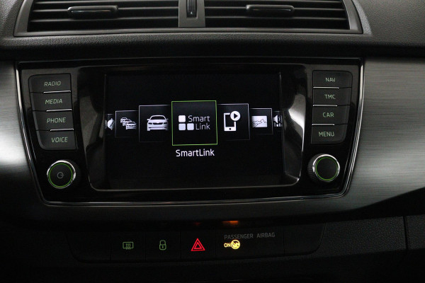 Škoda Fabia 1.2 TSI Style (PARKEERSENSOREN, CARPLAY, CRUISE CONTROL, NAVIGATIE, NL-AUTO)