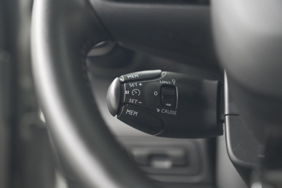 Citroën C3 Aircross PureTech 110 S&S Feel | Trekhaak | Navigatie | Parkeersensoren | Apple Carplay