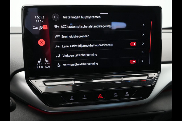 Volkswagen ID.5 Pro 77 kWh Black Edition Panorama Trekhaak Carplay Camera Stoelverwarming Headup Display 151 -