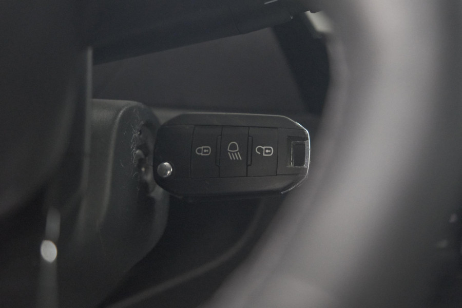 Citroën Ë-C4 Feel Pack 50 kWh | Camera | Navigatie | Parkeersensoren | Stoelverwarming