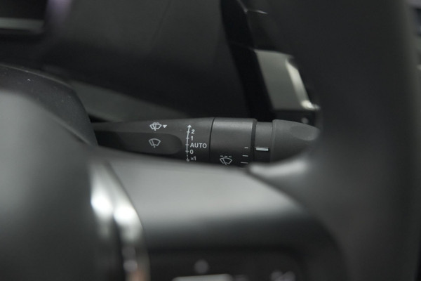Citroën Ë-C4 Feel Pack 50 kWh | Camera | Navigatie | Parkeersensoren | Stoelverwarming
