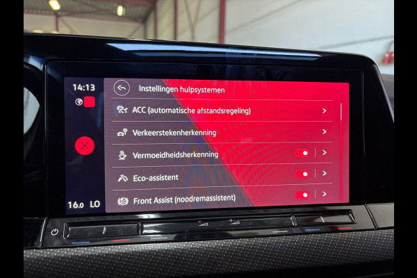 Volkswagen Golf 2.0 TSI R 4Motion Performance AKRA