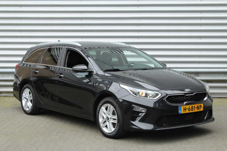 Kia Ceed Sportswagon 1.0 T-GDi 120pk DynamicPlusLine NL-Auto NAP Clima Cruise Navi Camera Carplay 16"LMV Trekhaak 1200kg