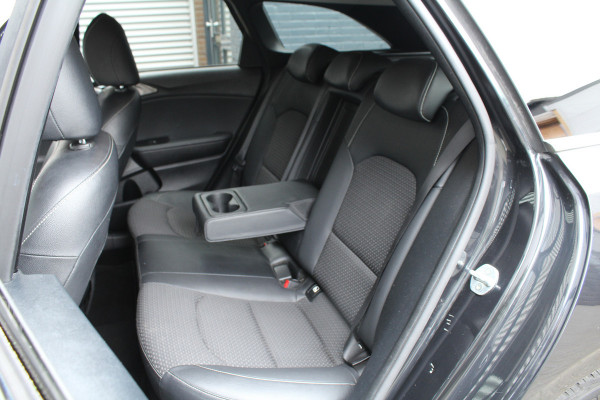 Kia Ceed Sportswagon 1.0 T-GDi 120pk DynamicPlusLine NL-Auto NAP Clima Cruise Navi Camera Carplay 16"LMV Trekhaak 1200kg