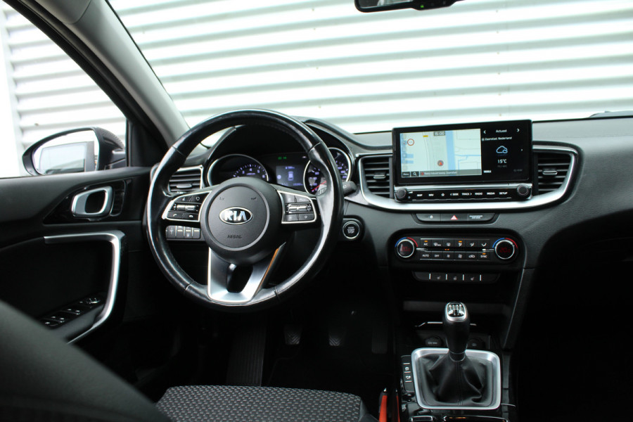Kia Ceed Sportswagon 1.0 T-GDi 120pk DynamicPlusLine NL-Auto NAP Clima Cruise Navi Camera Carplay 16"LMV Trekhaak 1200kg