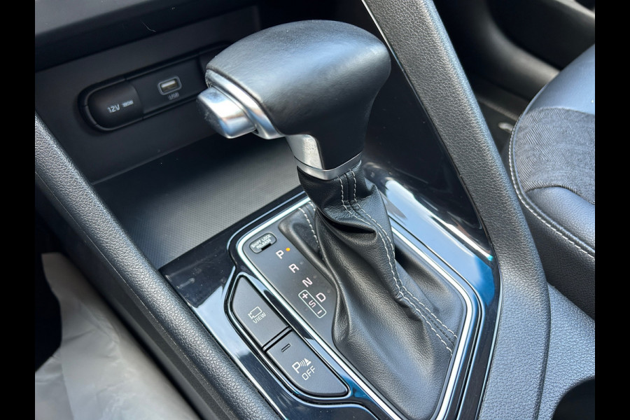 Kia Niro 1.6 GDi Hybrid DynamicLine Facelift Trekhaak Rijklaarprijs!