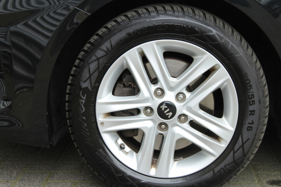 Kia Ceed Sportswagon 1.0 T-GDi 120pk DynamicPlusLine NL-Auto NAP Clima Cruise Navi Camera Carplay 16"LMV Trekhaak 1200kg
