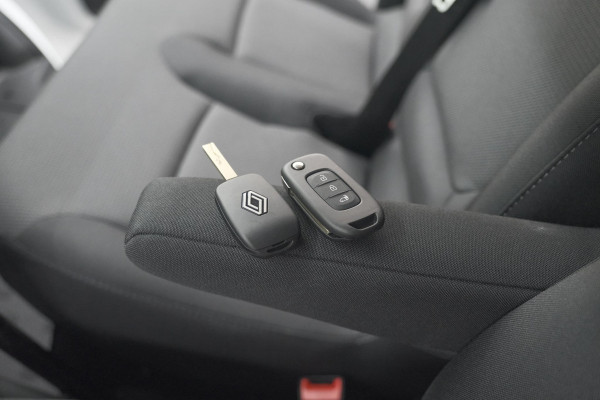 Renault Trafic 2.0 Blue dCi 130 T30 L2H1 Advance | Camera | Apple Carplay | Parkeersensoren
