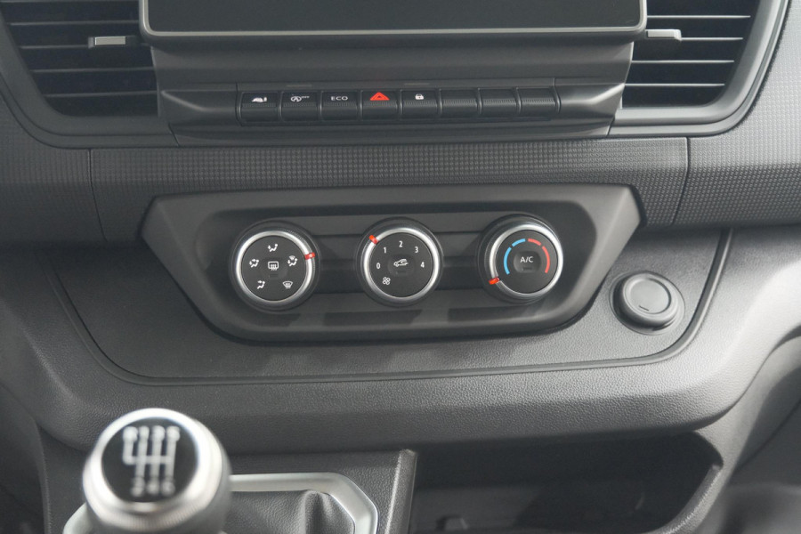 Renault Trafic 2.0 Blue dCi 130 T30 L2H1 Advance | Camera | Apple Carplay | Parkeersensoren