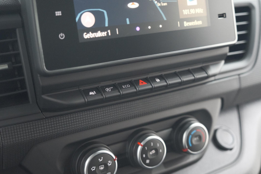 Renault Trafic 2.0 Blue dCi 130 T30 L2H1 Advance | Camera | Apple Carplay | Parkeersensoren