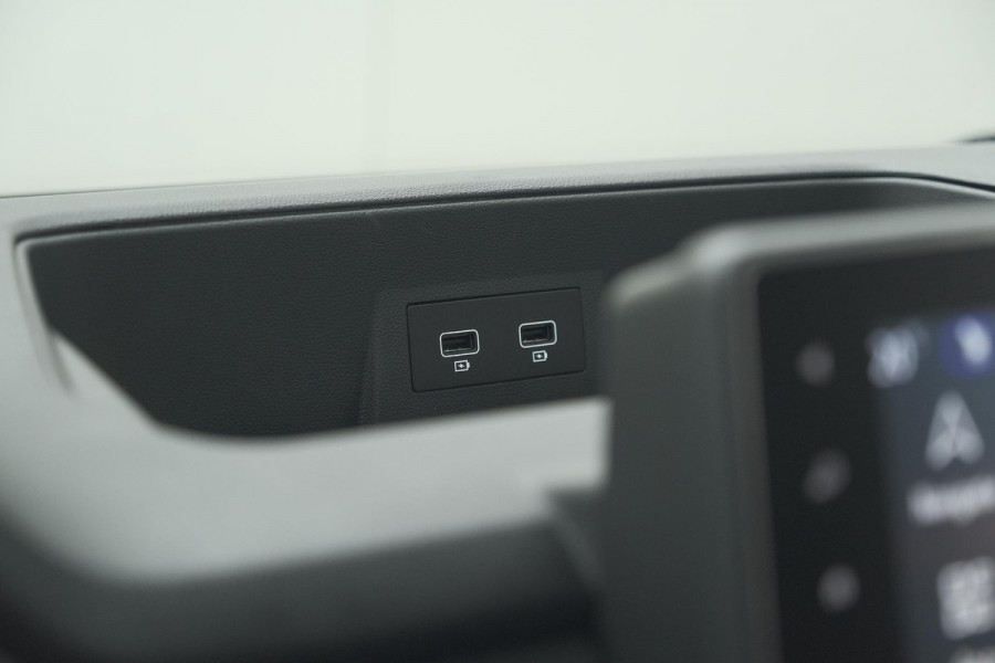Renault Trafic 2.0 Blue dCi 130 T30 L2H1 Advance | Camera | Apple Carplay | Parkeersensoren