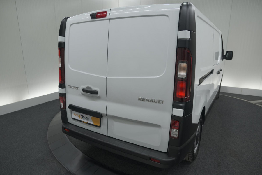 Renault Trafic 2.0 Blue dCi 130 T30 L2H1 Advance | Camera | Apple Carplay | Parkeersensoren