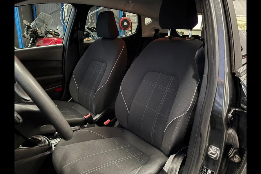 Ford Fiesta 1.1 Navi | Cruise | Bluetooth | Airco | Lane departure| PDC |Nieuwe type