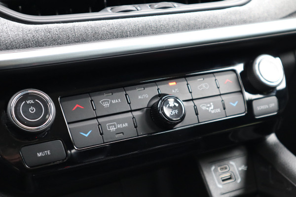 Jeep Compass 1.3T Longitude | Automaat | Camera | Carplay |