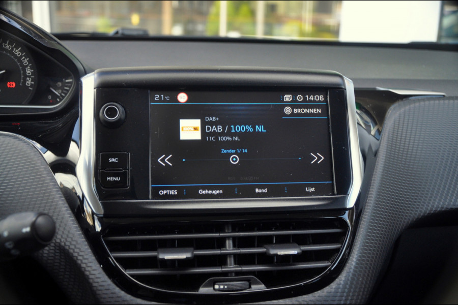 Peugeot 2008 1.2 PureTech Active | Navigatie | Airco | Trekhaak
