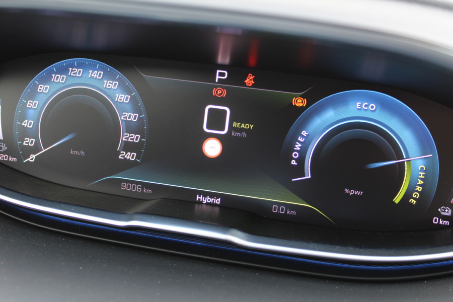 Peugeot 3008 1.6 HYbrid 225 Allure | Navigatie | Led | Bluetooth | Camera | All-Season