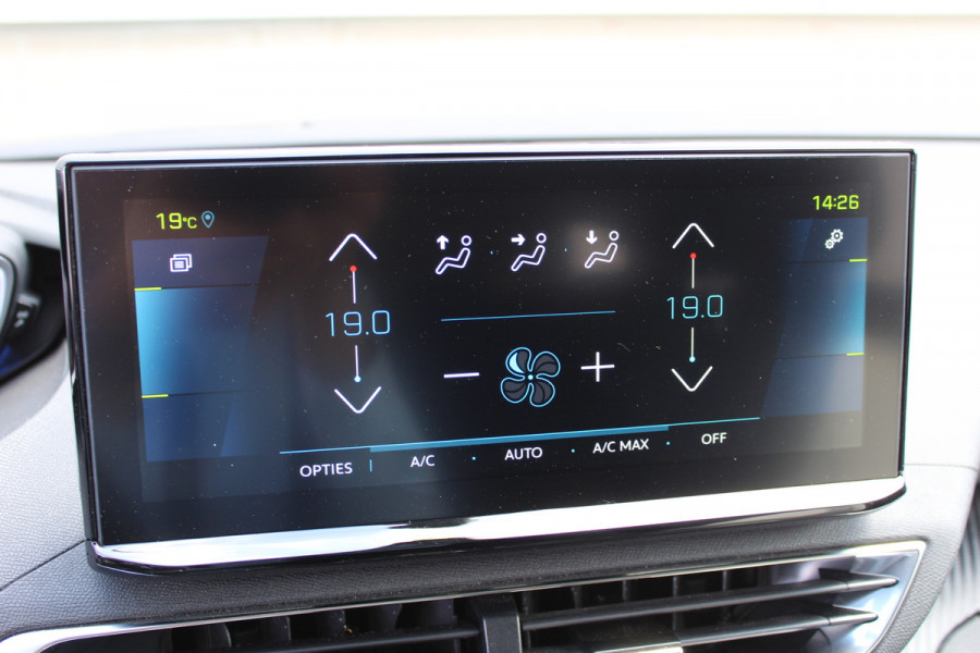 Peugeot 3008 1.6 HYbrid 225 Allure | Navigatie | Led | Bluetooth | Camera | All-Season