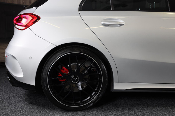 Mercedes-Benz A-Klasse 180 AMG 45 Look / AUT / Cruise Control / Camera / F1 Flippers / Navi / Led / Pdc / Xenon / 20 Inch