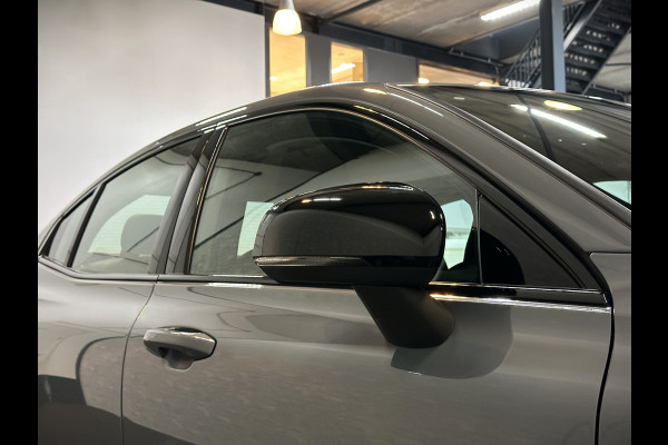 Volvo S60 350pk T6 AWD Long Range! | Plus Dark | Sportstoelen | Pilot-Assist | ACC | Memory | Leder | Trekhaak | Keyless-Entry | Thunder-Grey | Stoelverwarming V+A | Stuurverwarming | Full-LED | Carplay | Origineel NL | 19'' | Getint Glas |