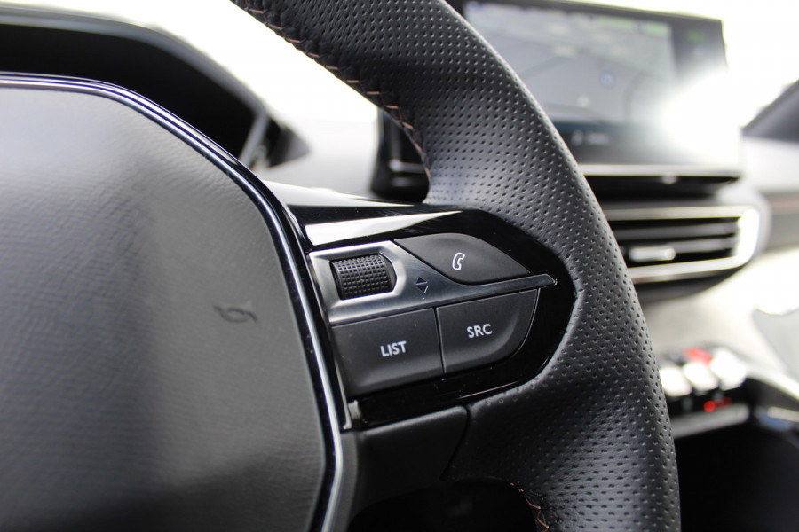 Peugeot 3008 1.6 HYbrid 225 GT | Trekhaakactie! | Nightvision | Massage | Leder | Navigatie | Adaptieve Cruise | BLIS