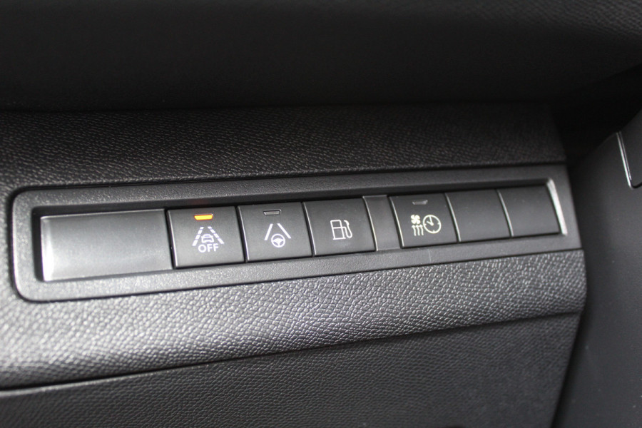 Peugeot 3008 1.6 HYbrid 225 GT | Trekhaakactie! | Nightvision | Massage | Leder | Navigatie | Adaptieve Cruise | BLIS