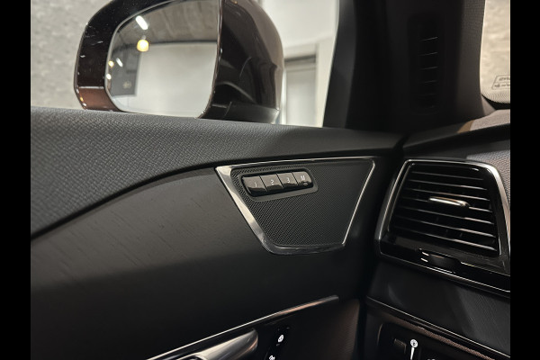 Volvo XC90 T8 390pk AWD Recharge | 360 View | ACC | Pilot-Assist | Full-LED | Keyless-Entry | 12 mnd. Bovag Garantie | Leder | Memory | Stuurverwarming | Stoelverwarming | Zwarte Hemel | Zonwering | Getint Glas | Standkachel | Carplay |