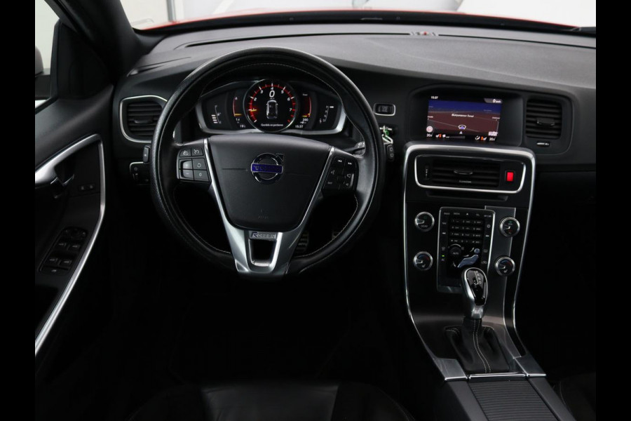 Volvo V60 2.0 T4 Business Sport
