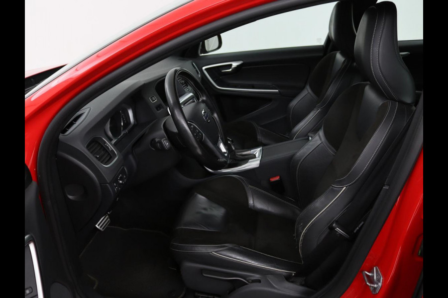 Volvo V60 2.0 T4 Business Sport