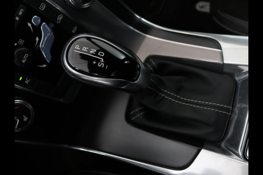 Volvo V60 2.0 T4 Business Sport