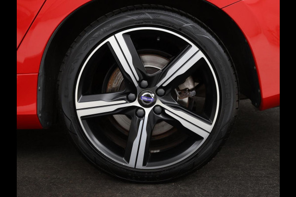 Volvo V60 2.0 T4 Business Sport