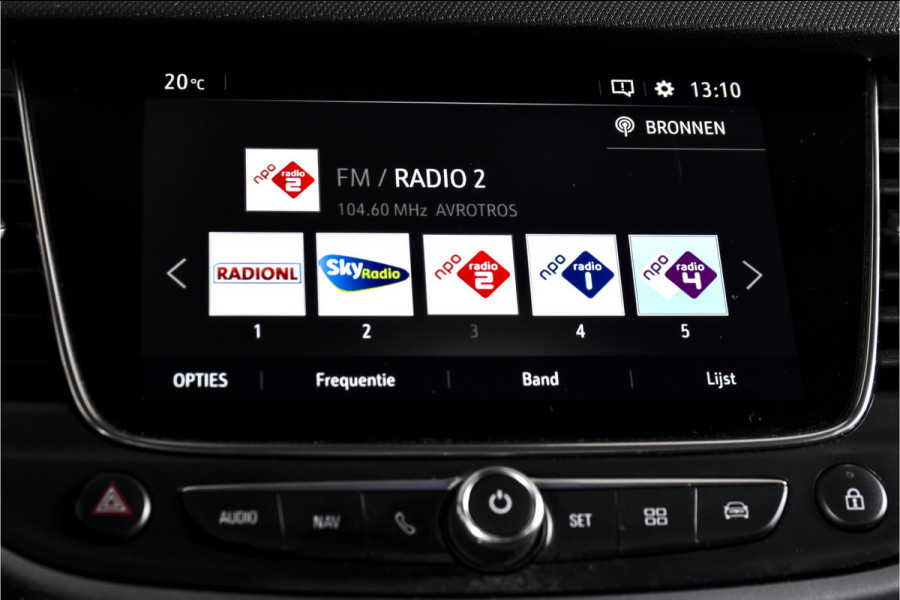 Opel Crossland 1.2 Turbo 130 PK Elegance - Automaat | Cruise | Stoel-+Stuurverw. | Camera | PDC | NAV + App.Connect | EEC | DAB | LM 16" | Trekhaak |