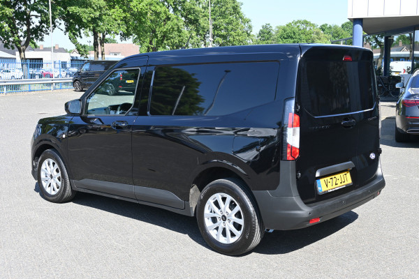 Ford Transit Courier 1.0i EcoBoost Limited Adaptive cruise control, Navigatie met camera