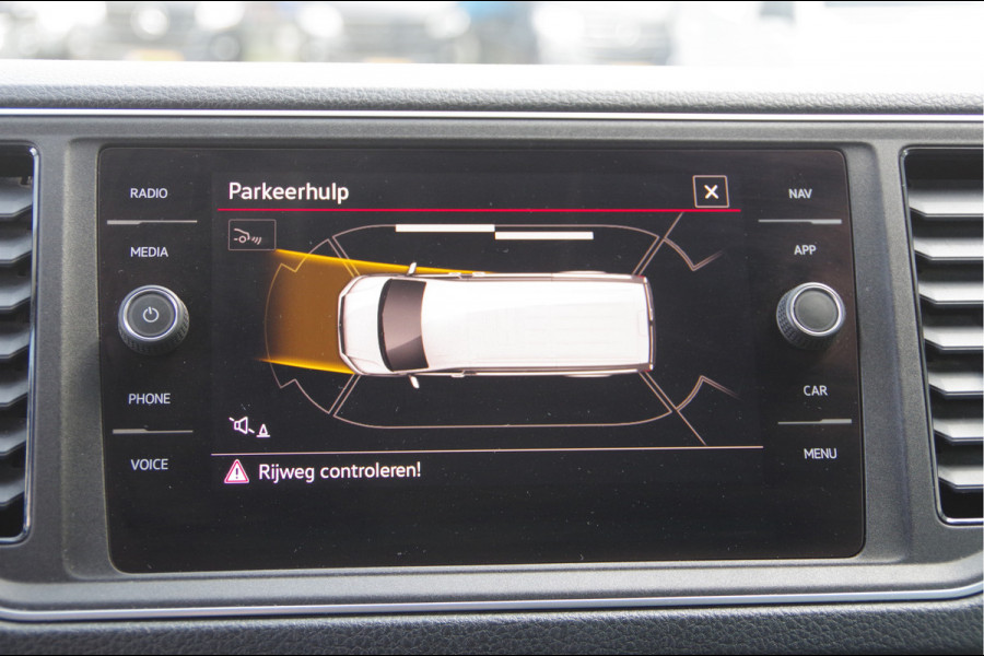 MAN TGE 3.180 35 2.0 L3H3 3-ZITS, AUT. LED, TREKHAAK, CAMERA, CRUISE, CLIMA, NAVI, PDC RONDOM, LEDER STUUR, STUUR VERWARMING, VOORRUIT V