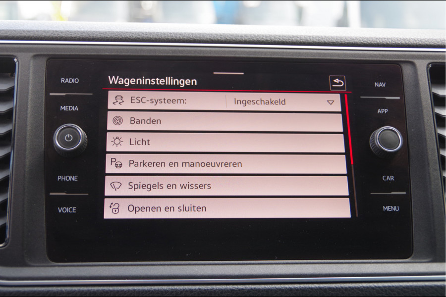 MAN TGE 3.180 35 2.0 L3H3 3-ZITS, AUT. LED, TREKHAAK, CAMERA, CRUISE, CLIMA, NAVI, PDC RONDOM, LEDER STUUR, STUUR VERWARMING, VOORRUIT V